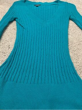 Express Women's Teal Cable V-Neck Sweater